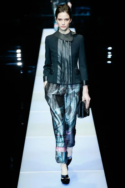 Look 8